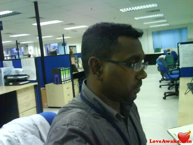 Nigilan Malaysian Man from Shah Alam