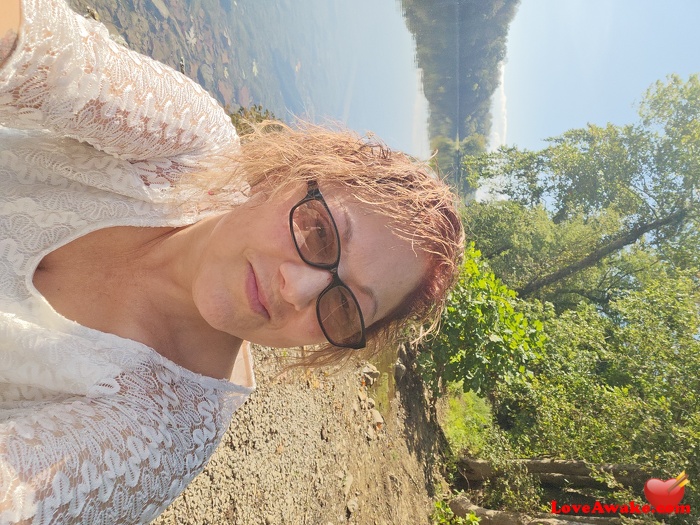 alicia68 American Woman from Smithsburg