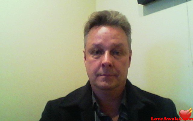 Sthollow75 American Man from Indianapolis