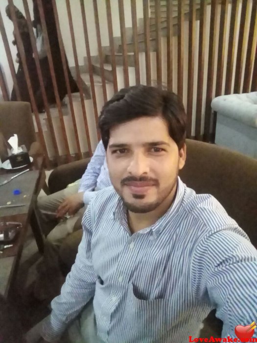 Kakajhon5 Pakistani Man from Sheikhupura