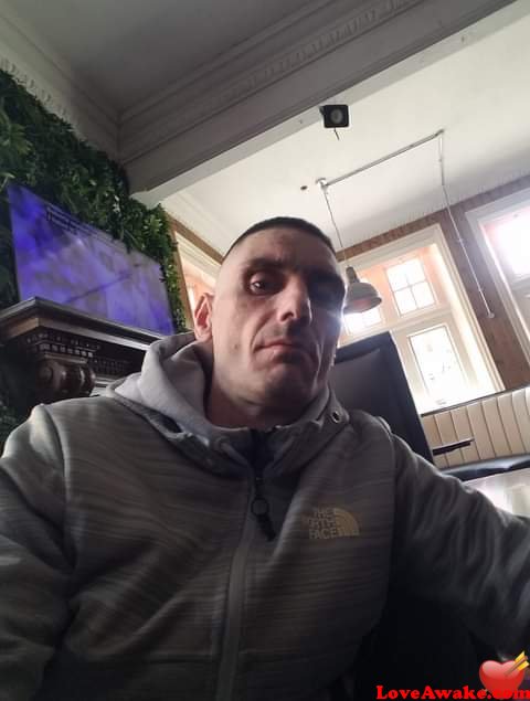 JayJay8123 UK Man from Bury