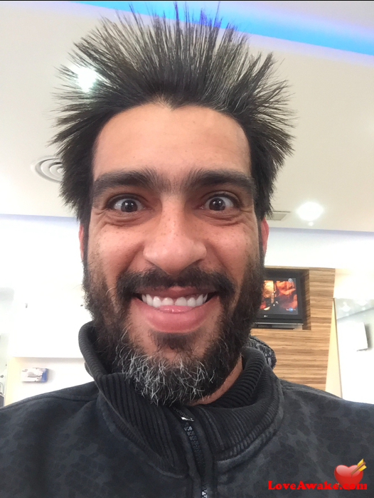 Moh182 Kuwaiti Man from Kuwait