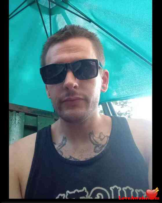 Zwadham33 Canadian Man from Hamilton
