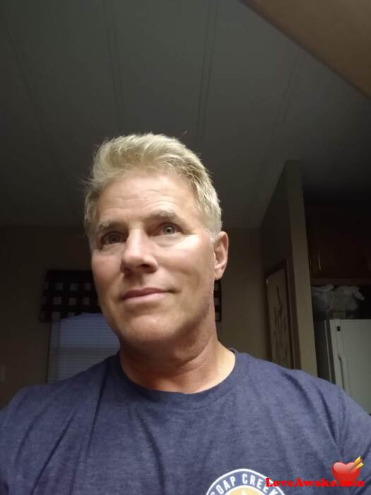 Joey265 Panamanian Man from Boquete