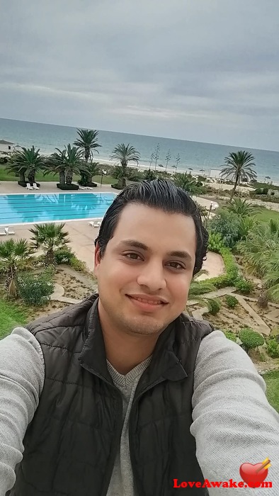 Hakimest Tunisian Man from Bin Arous