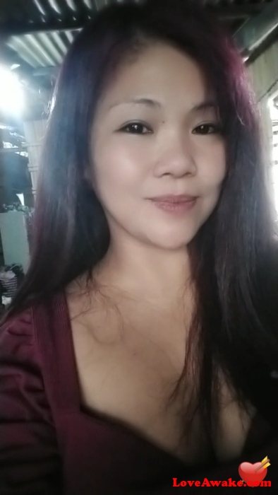 Mel41 Filipina Woman from Manila