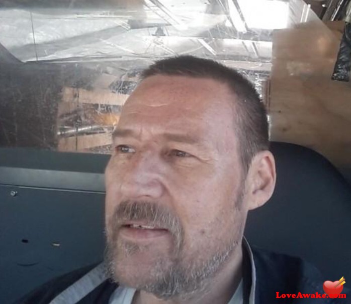 Anytimeulike Canadian Man from Fort Saskatchewan