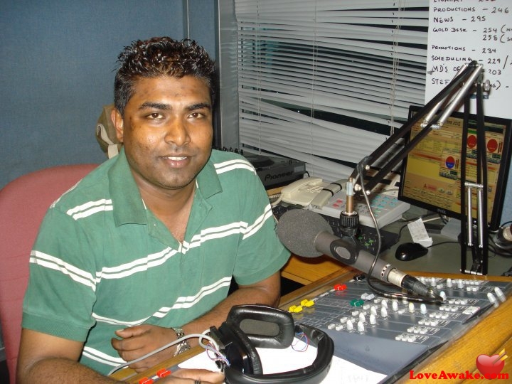 Janek Sri Lankan Man from Colombo