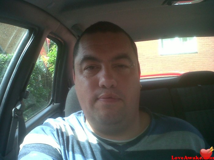 chrisp1975 UK Man from Darlaston