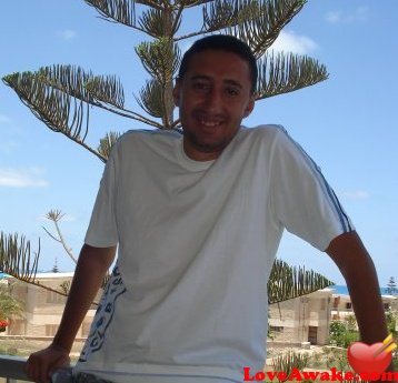borioo UAE Man from Dubai