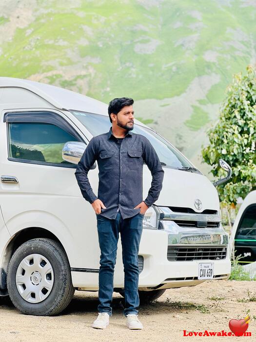ishan1431 Pakistani Man from Sahiwal