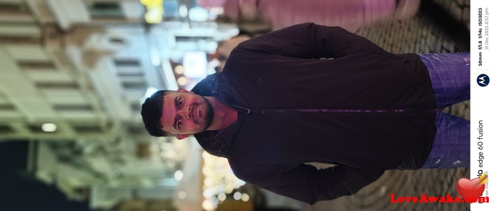 Armaanii Romanian Man from Bucharest = Bucuresti