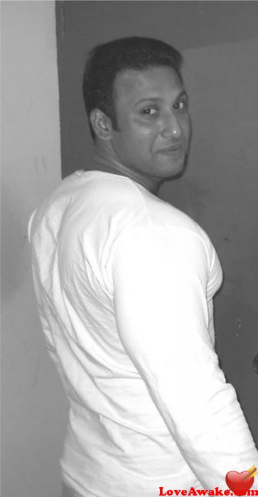 ahmerkhan44 Pakistani Man from Karachi