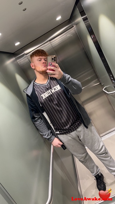 Itzmattyuk UK Man from Bramhall