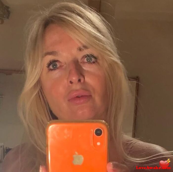 Christin49 American Woman from Dallas