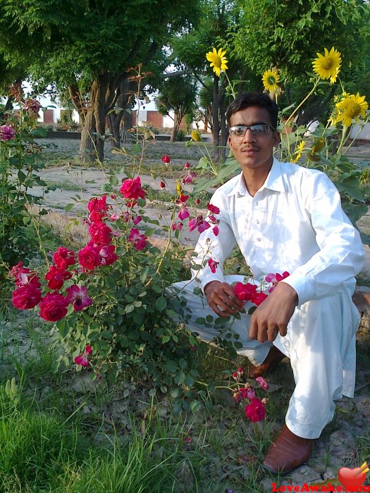 Ahmadjanpak Pakistani Man from Kamalia