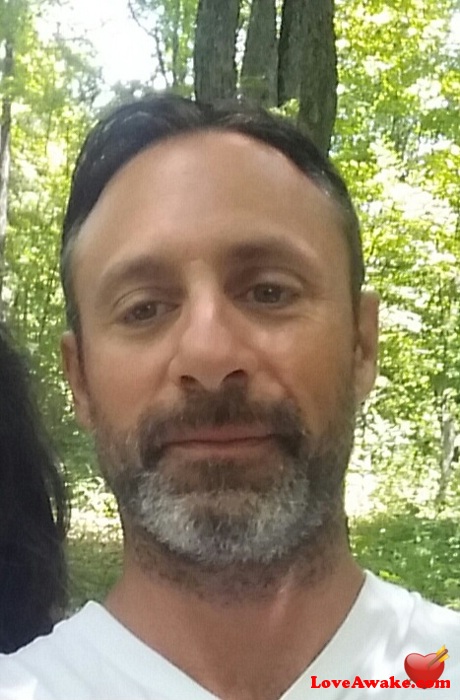 RossC52 Canadian Man from Whitby