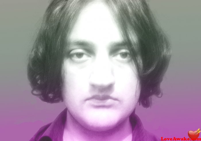 Masterlone Pakistani Man from Rawalpindi