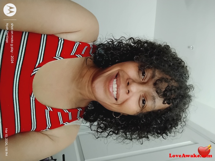Santinyah45 American Woman from Davenport