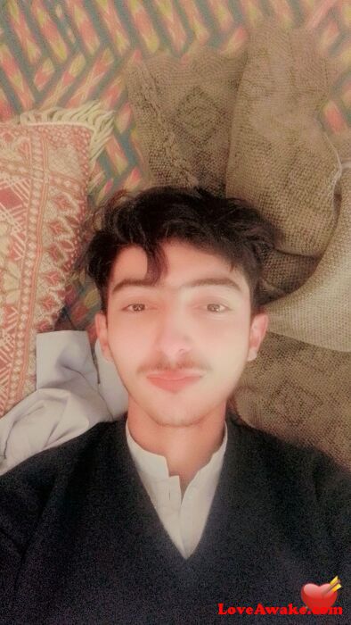 Hasnainkhan804 Pakistani Man from Kohat