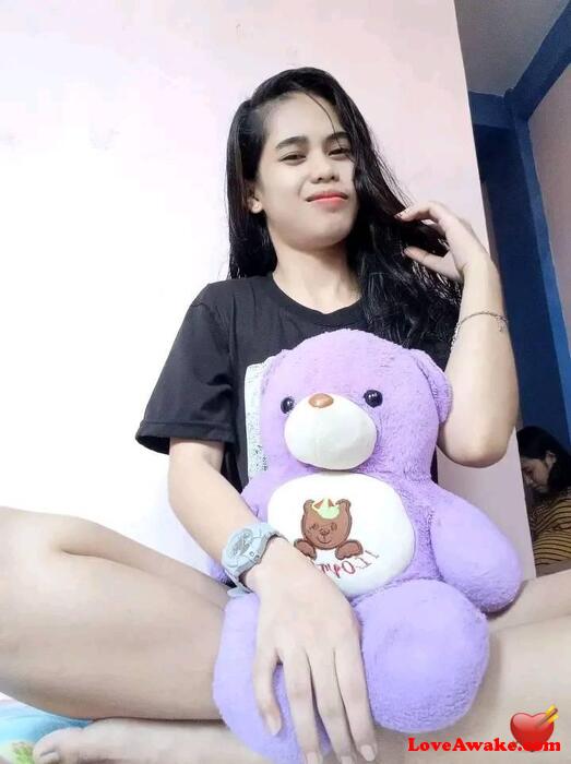 Chin2023005 Filipina Woman from Leyte