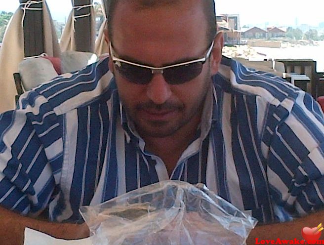 coatch Lebanese Man from Beirut