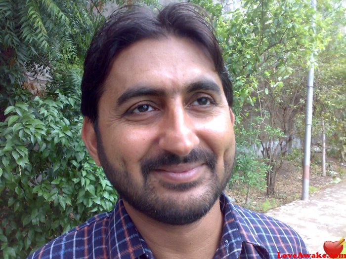 sinankhan Pakistani Man from Multan