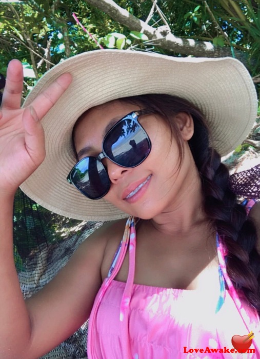 ruby08 Filipina Woman from Cavite, Luzon