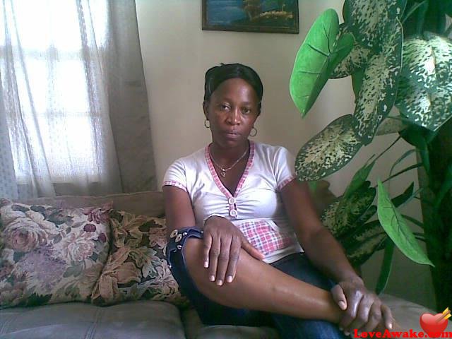 Shevanae Jamaican Woman from Kingston