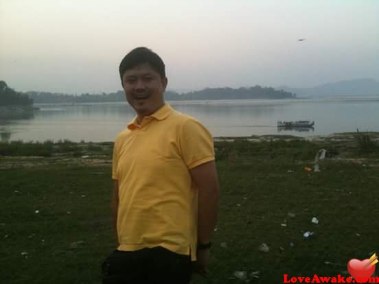 Therightguy77 Nepali Man from Biratnagar