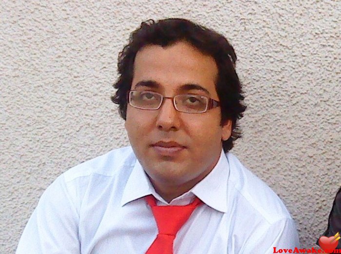 dr-pom Pakistani Man from Multan