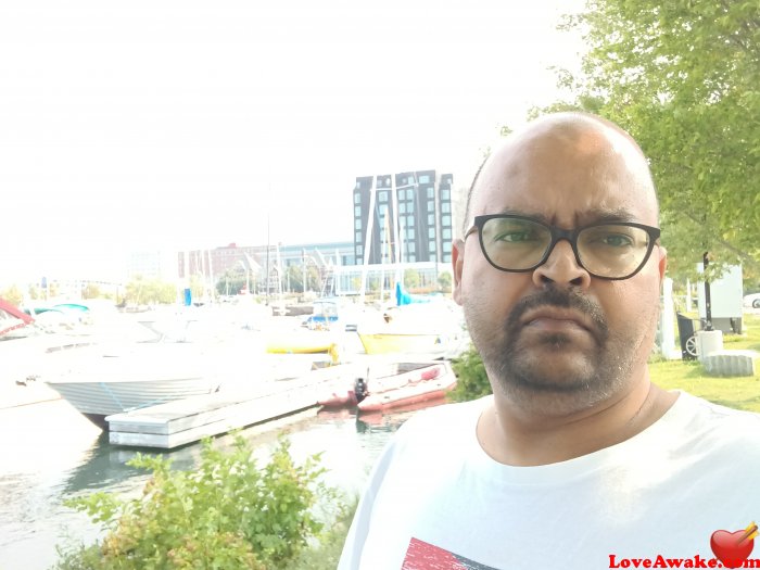 Samwin85 Canadian Man from Calgary