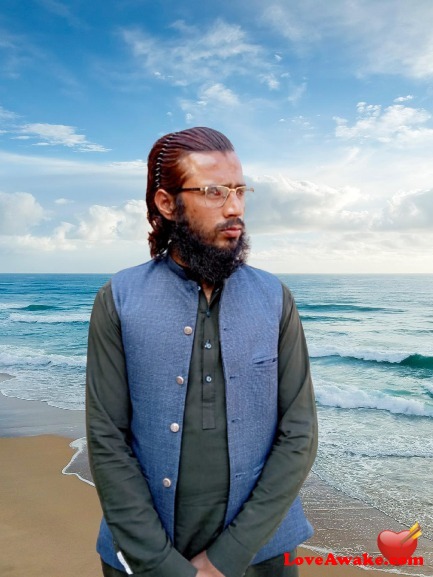 Ansarwaqar Pakistani Man from Rahim Yar Khan