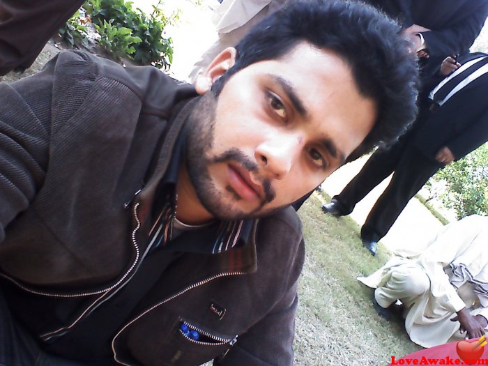 HunterUJ Pakistani Man from Lahore