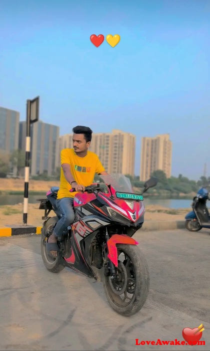 Pmchavda81 Indian Man from Ahmedabad