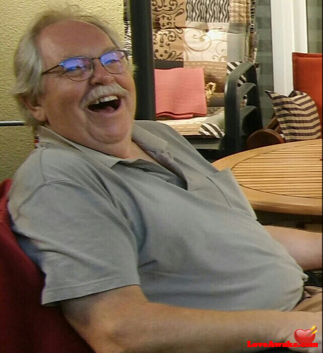 SoyElliott Spanish Man from Marbella