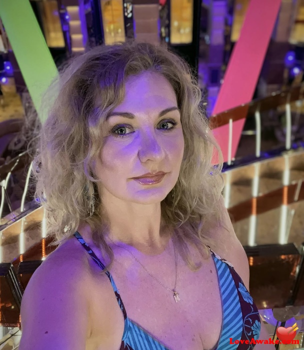 Salay5050 American Woman from Bargersville
