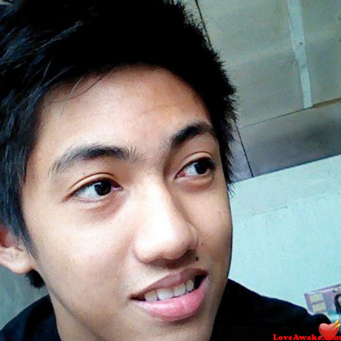 hdave16 Filipina Man from Manila