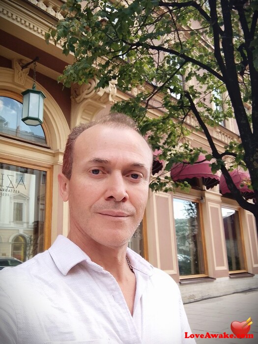 Alfredo777 Austrian Man from Wien = Vienna
