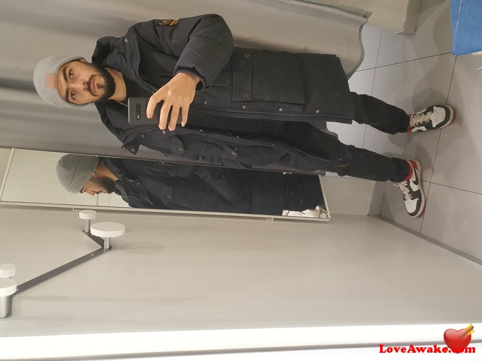 Khaled123333 Syria Man from Aleppo (Alep)
