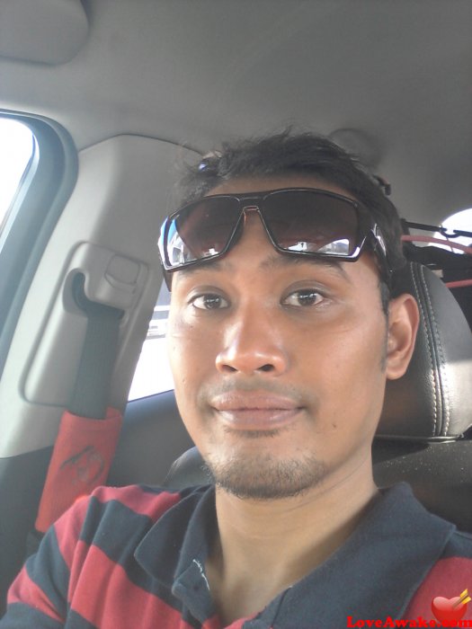 amsyari Singapore Man from Woodlands