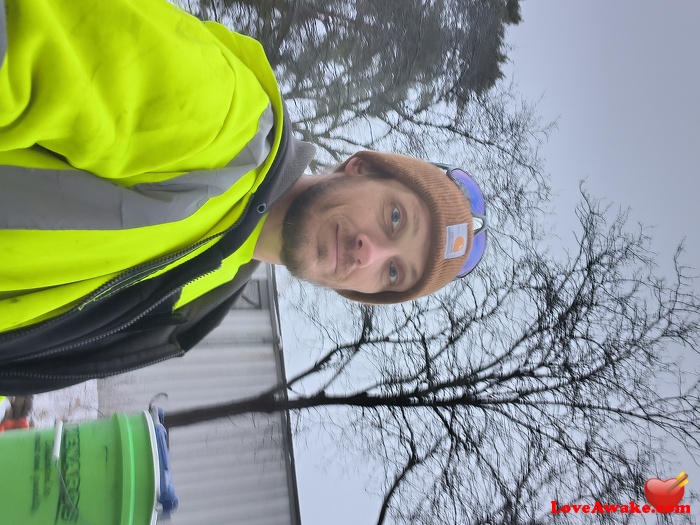 CasualM88 American Man from Cottage Grove