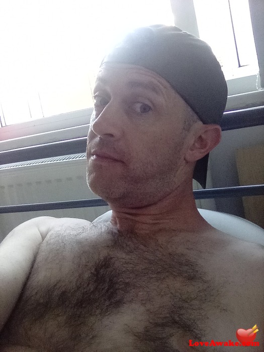IrishRob88 UK Man from Birmingham