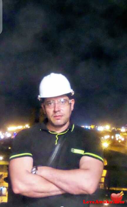 morad4444 Egyptian Man from Cairo = El Qahira (= Cairo)