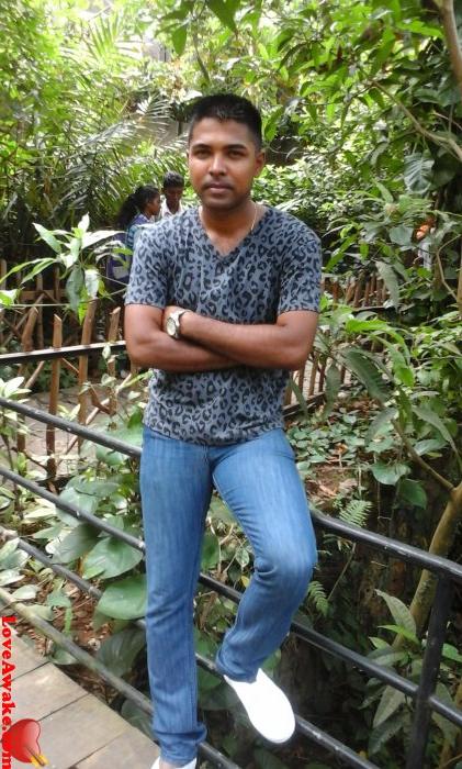 Waruka Sri Lankan Man from Colombo