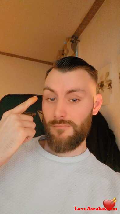 guy4u9045 UK Man from Hull