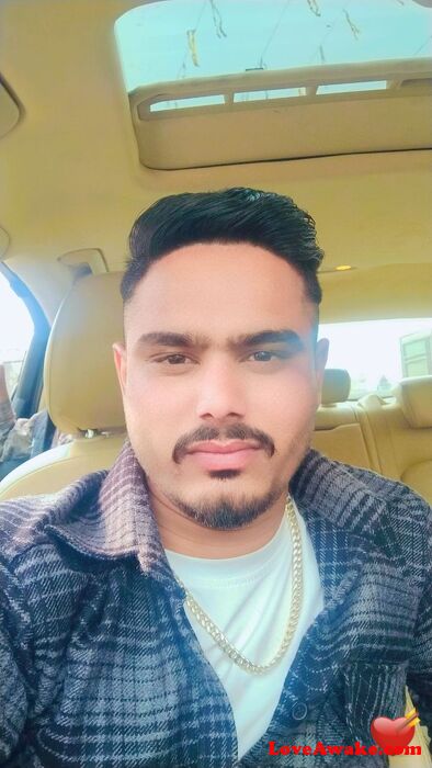 DEEPDUEIT Indian Man from Chandigarh
