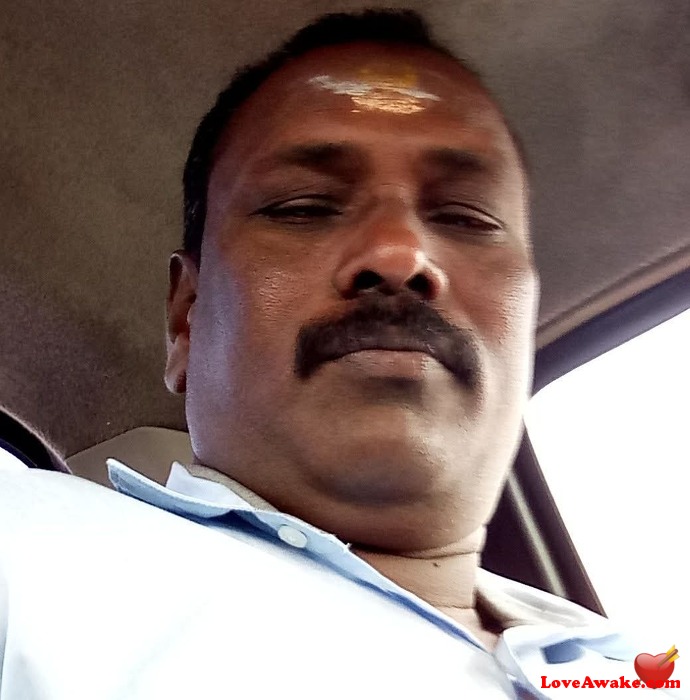 Vinoforyou Indian Man from Chennai (ex Madras)