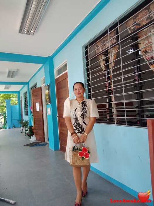 thenewme Filipina Woman from Manila