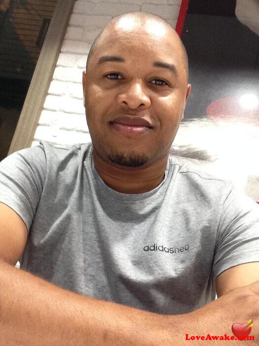 Usama020990 Saint Kitts And Nevis Man from Basseterre, St Kitts